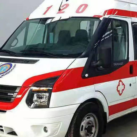 吴江非急救护送病人转院租赁救护车的优缺点对比